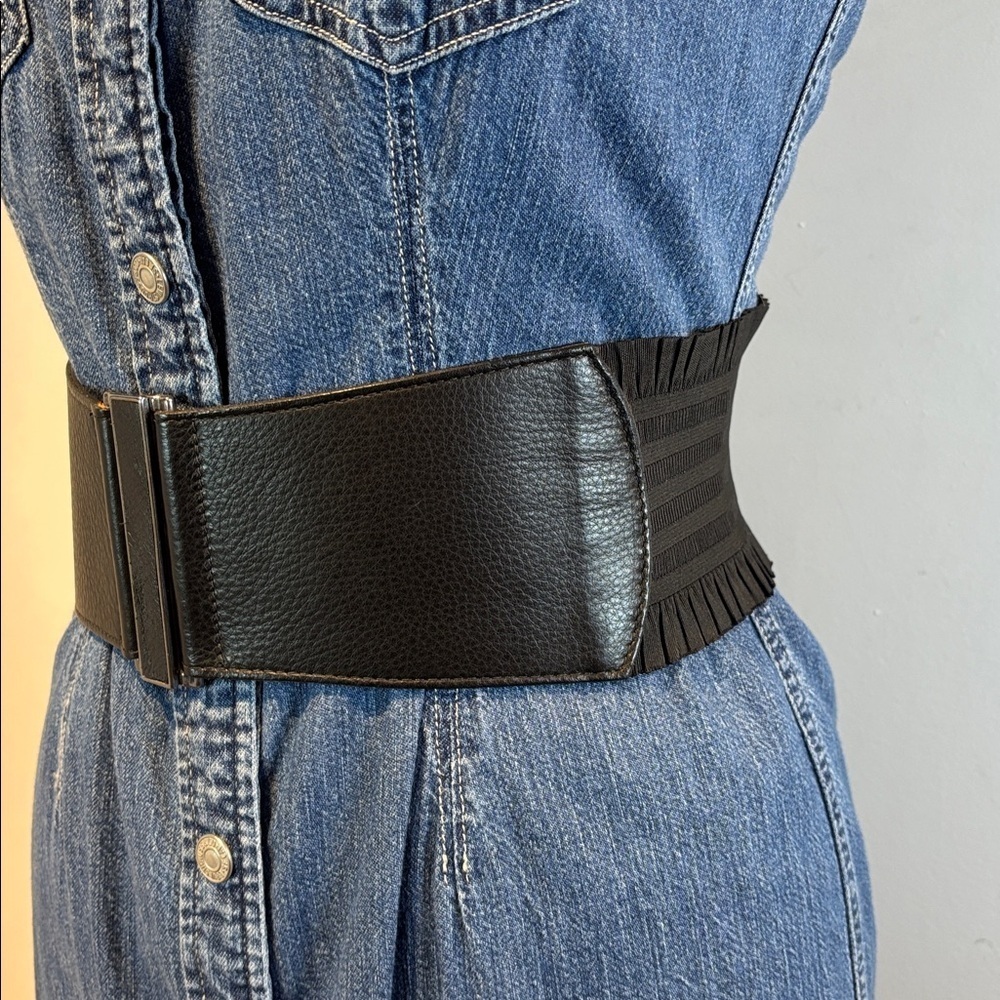 Brave Beltworks wide Black leather elasticized belt size M NWOT - Picture 2 of 12